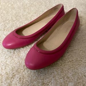 Pretty pink Talbots 9.5 flats, worn once
